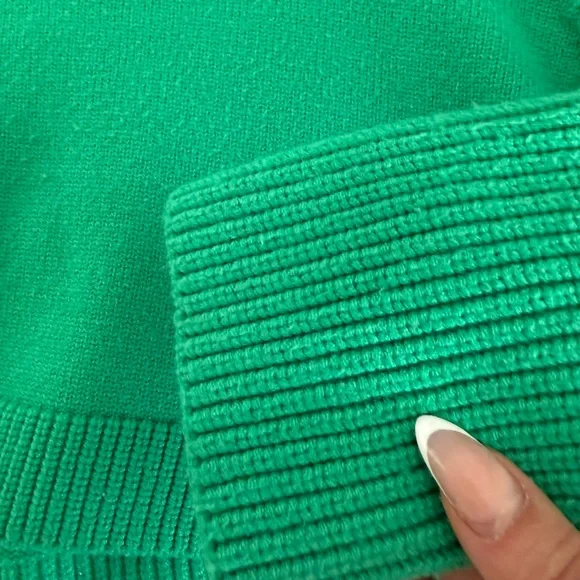 Zara Emerald Green Cropped Turtleneck Sweater - Picture 3 of 4